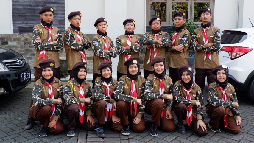juara robot Small